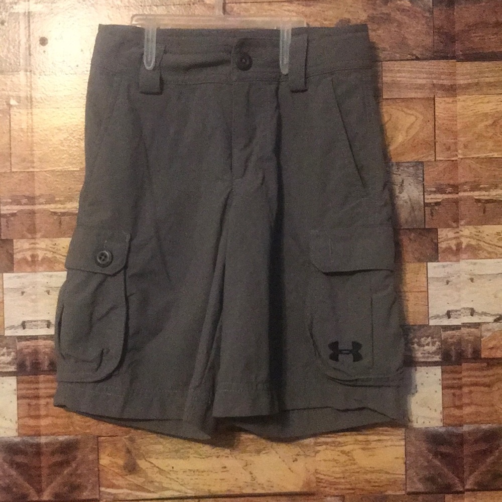 Boys Under Armour shorts